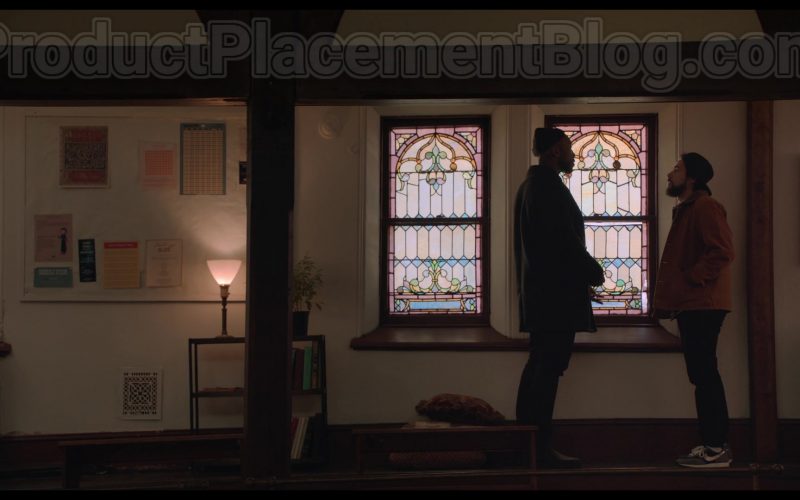 Nike Sneakers of Ramy Youssef in Ramy S02E02 “Can You Hear Me Now” (2020) (Image 1)