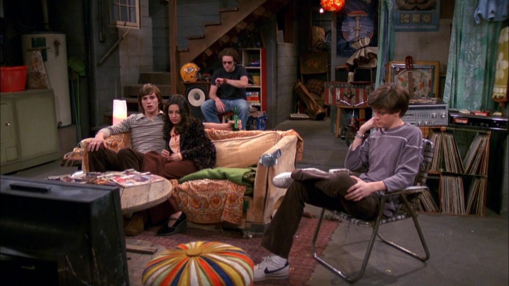 Nike Sneakers of Topher Grace as Eric Forman in That '70s Show S03E21 “Fez Dates Donna” (2001) (Image 1)