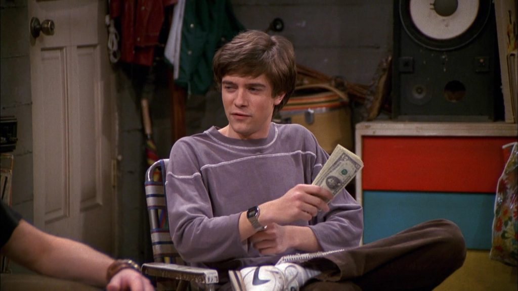 Nike Sneakers of Topher Grace as Eric Forman in That '70s Show S03E21 “Fez Dates Donna” (2001) (Image 2)