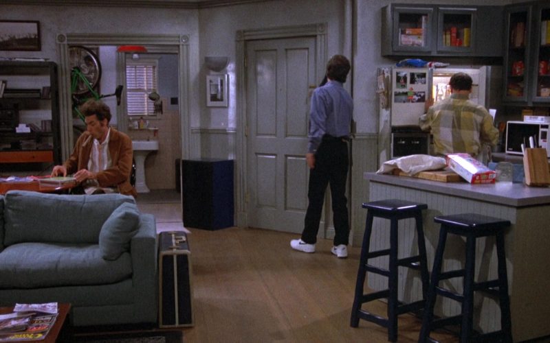 Nike White Shoes Worn by Jerry in Seinfeld Season 4 Episode 5 “The Wallet” (1992) (Image 1)