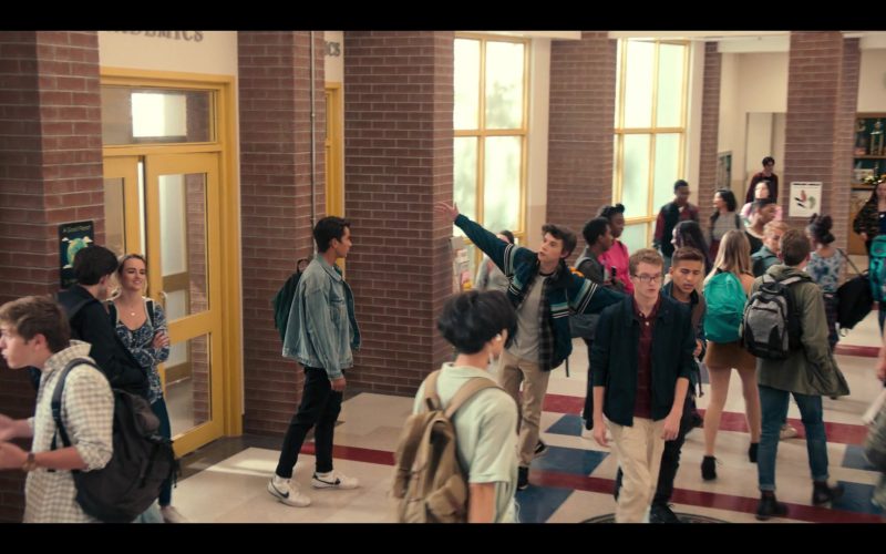 Nike White Shoes Worn by Michael Cimino in Love, Victor S01E01 “Welcome to Creekwood” (2020) (Image 1)