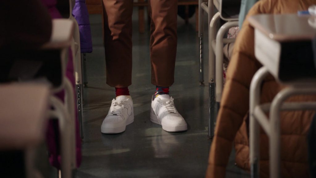 Nike White Sneakers Worn by Chris Perfetti as Jacob Hill in Abbott Elementary S02E17 “Mural Arts” (2023) (Image 1)