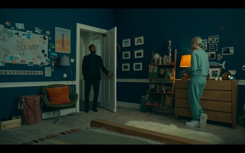 Nike Women's Shoes by Esme Creed-Miles in Hanna S02E05 “A Way To Grieve” (2020) (Image 1)