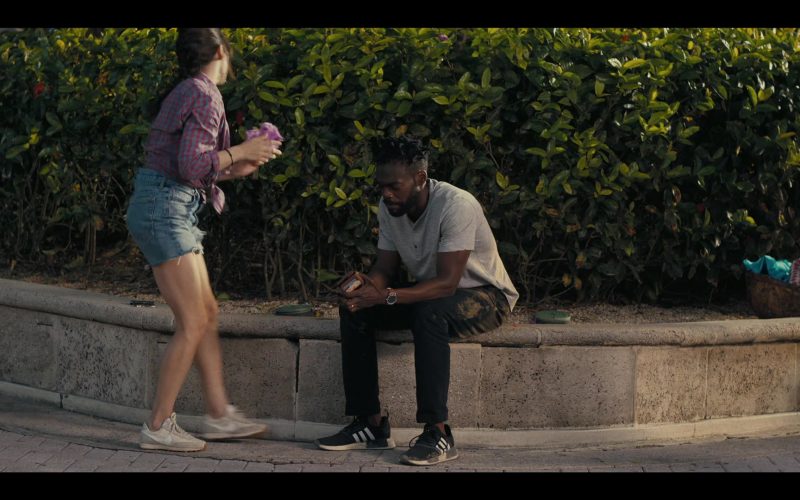 Nike Women's Shoes of Cristin Milioti as Emma in The Resort S01E06 “Hünch Fò Llub Seeth” (2022) (Image 1)