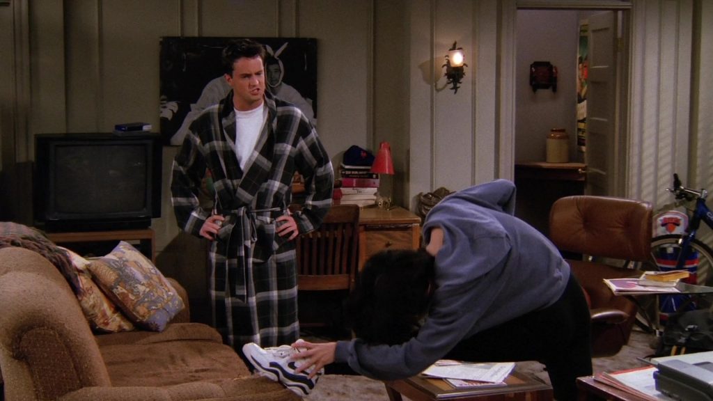 Nike Women's Sneakers Worn by Courteney Cox (Monica Geller) in Friends Season 2 Episode 7 “The One Where Ross Finds Out” (1995) (Image 3)