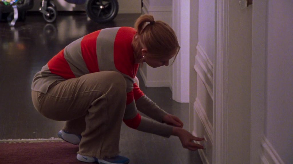 Nike Women's Sneakers Worn by Cynthia Nixon as Miranda Hobbes in Sex and the City S05E02 “Unoriginal Sin” (2002) (Image 1)