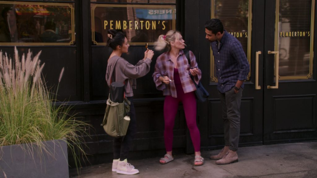 Nike Women's Sneakers Worn by Francia Raisa as Valentina in How I Met Your Father S02E02 “Midwife Crisis” (2023) (Image 2)