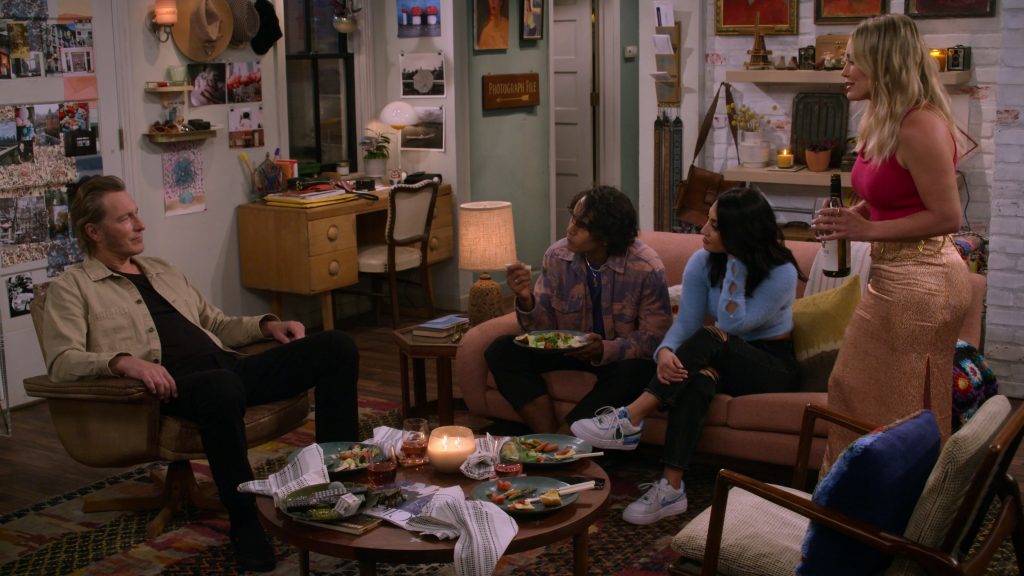 Nike Women's Sneakers Worn by Francia Raisa in How I Met Your Father S02E10 “I'm His Swish” (2023) (Image 1)