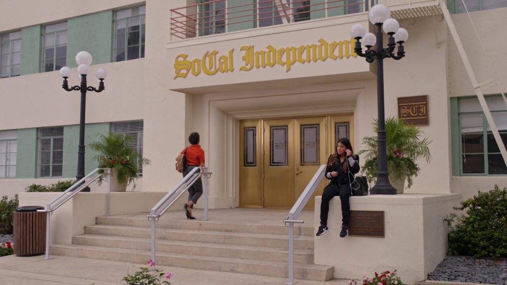 Nike Women's Sneakers Worn by Gina Rodriguez as Nell Serrano in Not Dead Yet S01E07 “Not Out of the Game Yet” (2023) (Image 1)