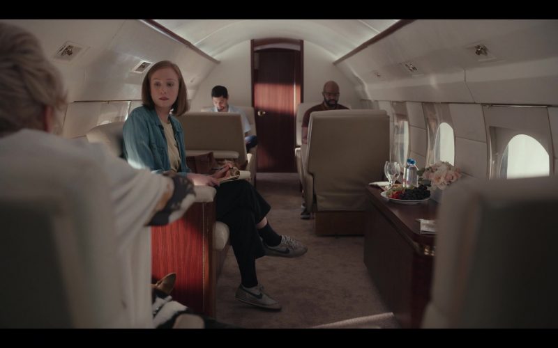 Nike Women's Sneakers Worn by Hannah Einbinder as Ava in Hacks S01E04 “D'Jewelry” (2021) (Image 1)