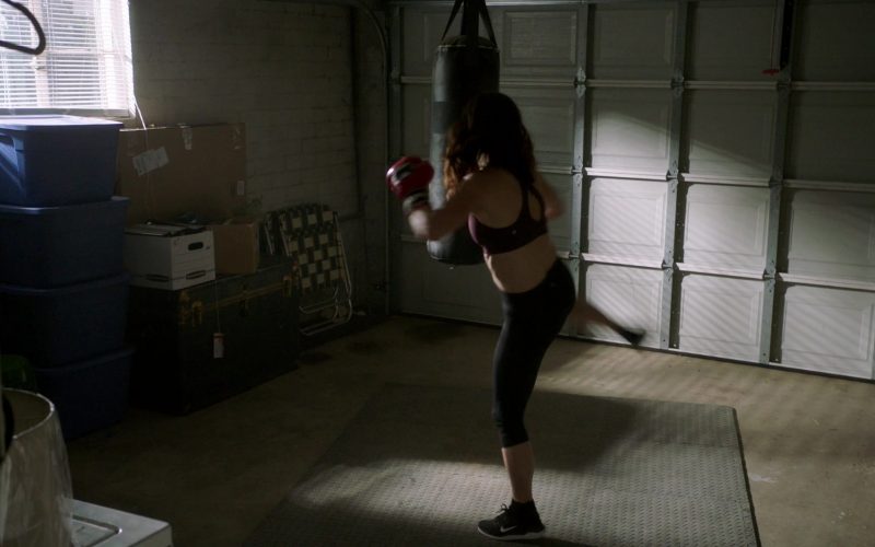 Nike Women's Sneakers Worn by Robin Tunney in The Fix – Season 1, Episode 7, Ghost Whisperer (2019) (Image 1)
