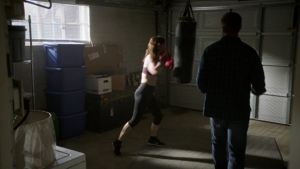 Nike Women's Sneakers Worn by Robin Tunney in The Fix – Season 1, Episode 7, Ghost Whisperer (2019) (Image 2)