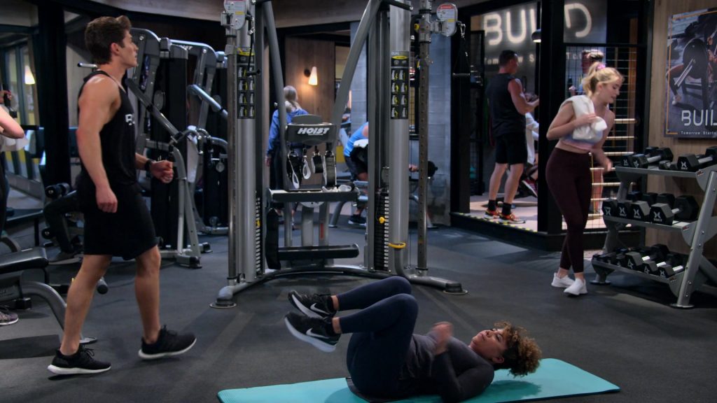 Nike Women's Sneakers in Pretty Smart S01E06 “Here's the tea! Jayden found a pottery twunk!” (2021) (Image 1)