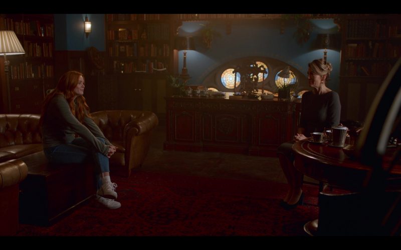 Nike Women's Sneakers of Abigail Cowen as Bloom in Fate - The Winx Saga S01E06 “A Fanatic Heart” (2021) (Image 1)