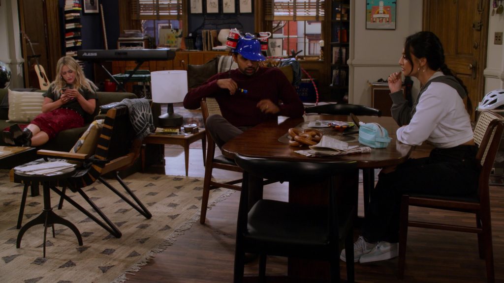 Nike Women's Sneakers of Francia Raisa as Valentina in How I Met Your Father S02E08 “Rewardishment” (2023) (Image 2)