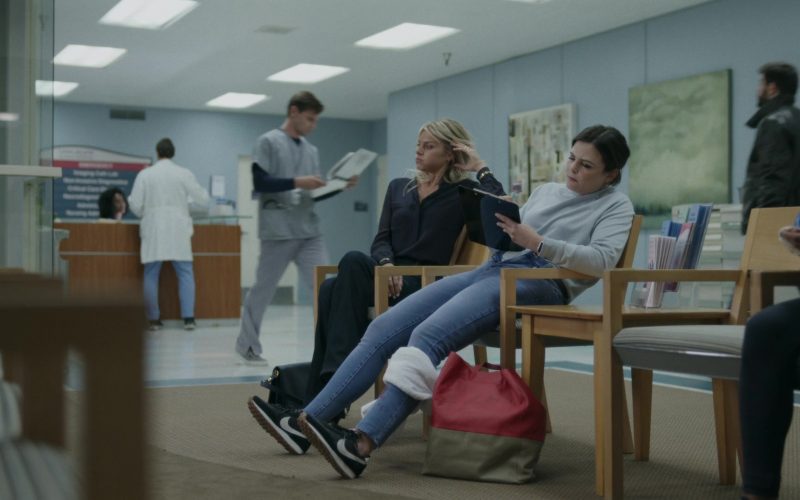 Nike Women's Sneakers of Ginnifer Goodwin as Jodie in Pivoting S01E01 “If She Could See Us Now” (2022) (Image 1)