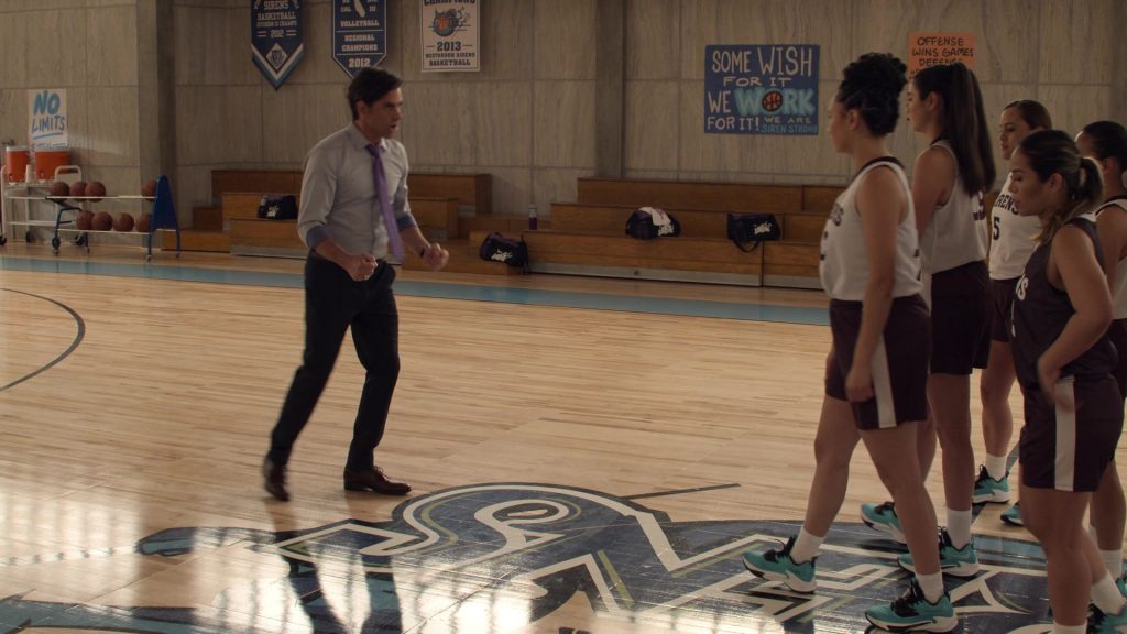 Nike Zoom Freak 3 Trainers in Big Shot S02E07 “Playing House” (2022) (Image 2)