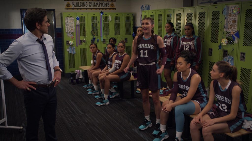Nike Zoom Freak 3 Trainers in Big Shot S02E07 “Playing House” (2022) (Image 5)