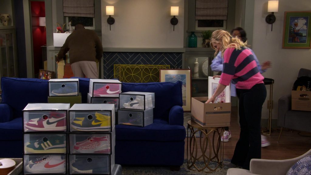 Nike and Adidas Sneakers in The Neighborhood S06E03 “Welcome to the Other Butlers” (2024) (Image 11)