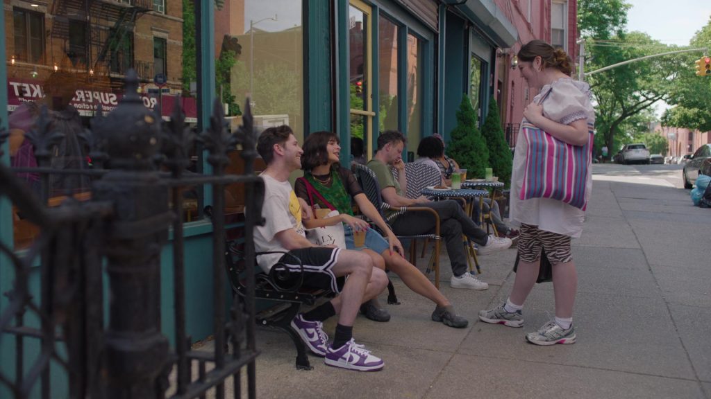 Nike and Asics Shoes in Too Much S01E05 “Pink Valentine” (2025) (Image 2)