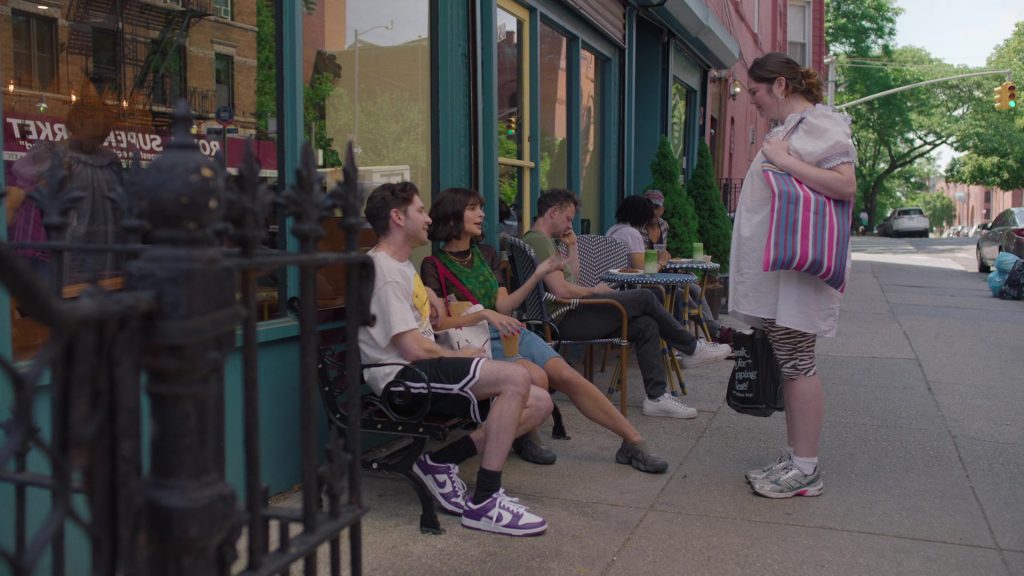 Nike and Asics Shoes in Too Much S01E05 “Pink Valentine” (2025) (Image 6)