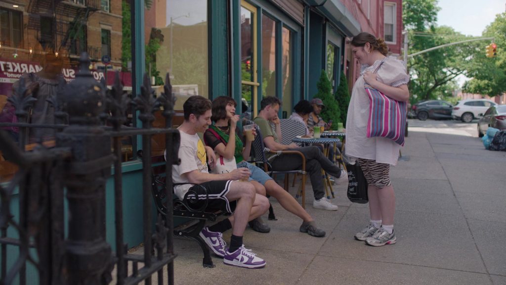 Nike and Asics Shoes in Too Much S01E05 “Pink Valentine” (2025) (Image 8)