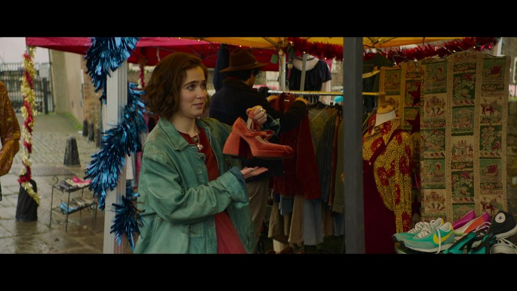 Nike and Converse Shoes in Love at First Sight (2023) (Image 3)
