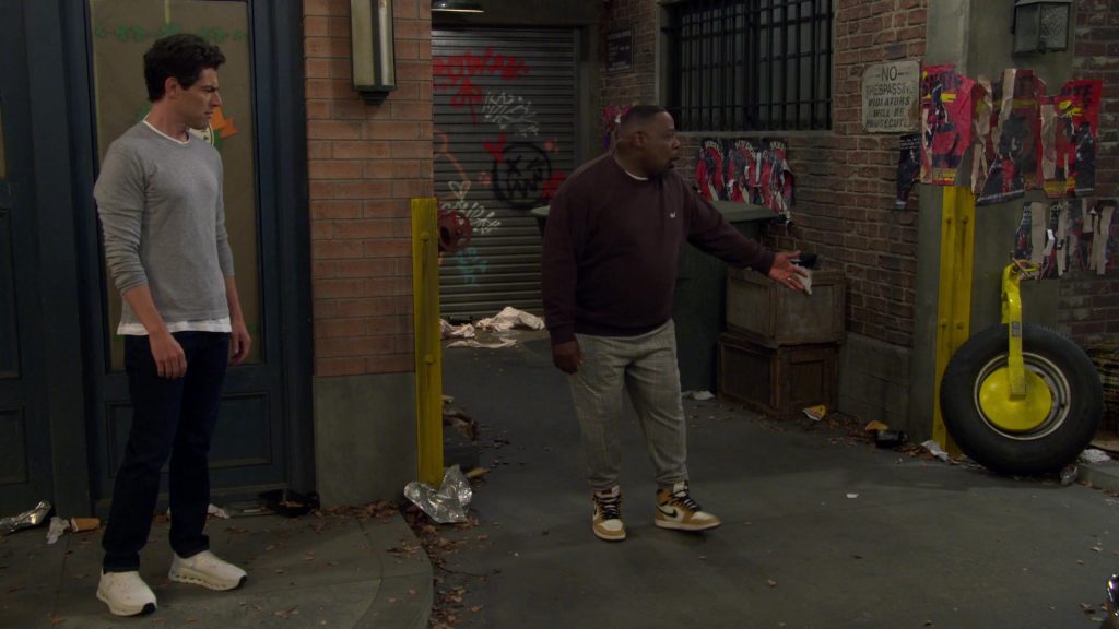 Nike and ON Shoes in The Neighborhood S08E06 “Welcome to the Walk of Roses” (2025) (Image 1)