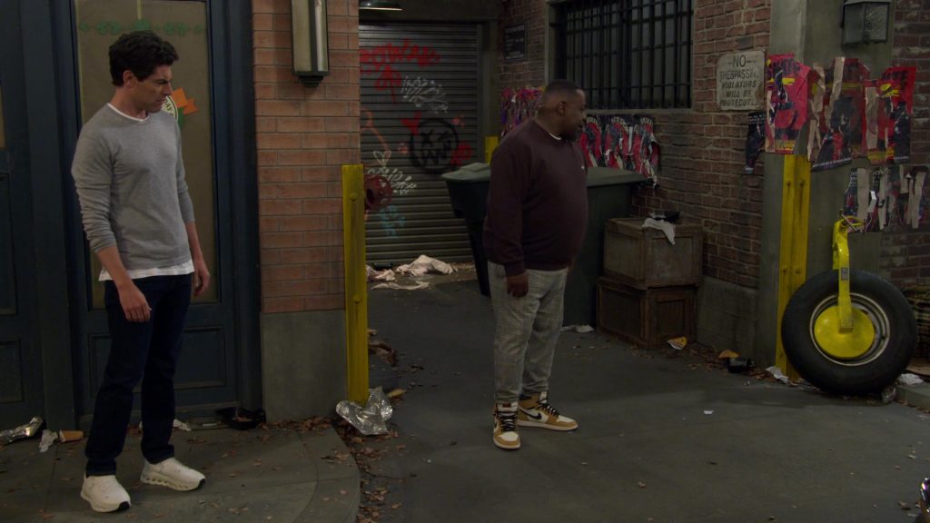 Nike and ON Shoes in The Neighborhood S08E06 “Welcome to the Walk of Roses” (2025) (Image 2)