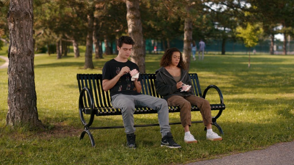 Nike and Vans Shoes in Ginny and Georgia S03E07 “That's Wild” (2025) (Image 4)