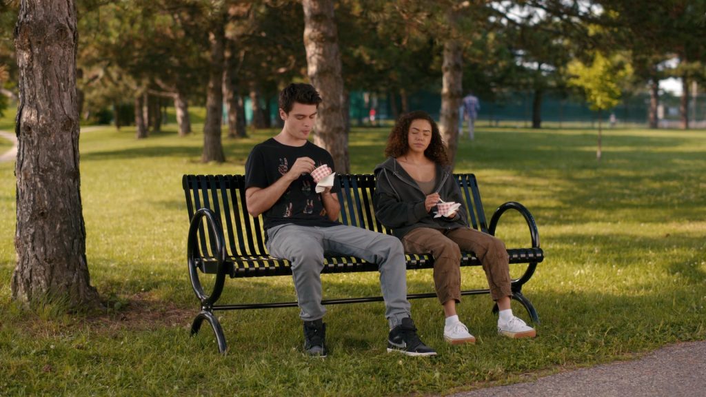 Nike and Vans Shoes in Ginny and Georgia S03E07 “That's Wild” (2025) (Image 5)