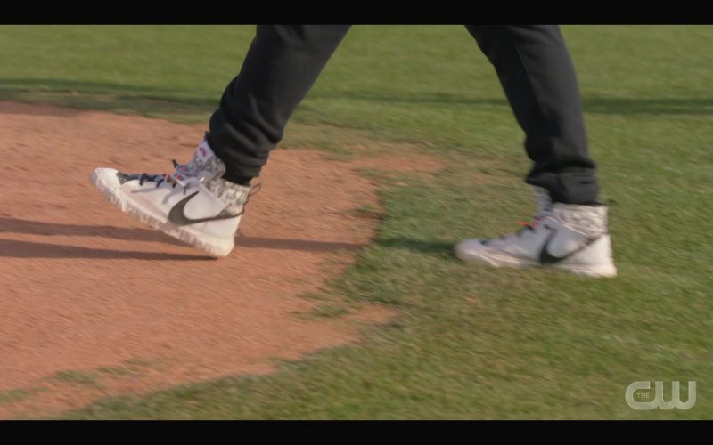 Nike x Readymade Blazer White Sneakers in All American S03E17 “All American - Homecoming” (2021) (Image 1)