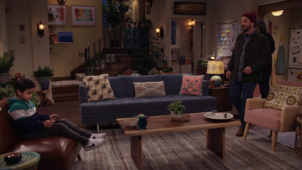 Nintendo Switch and Nike Shoes in Lopez vs Lopez S03E11 “Lopez vs Memories” (2025) (Image 2)