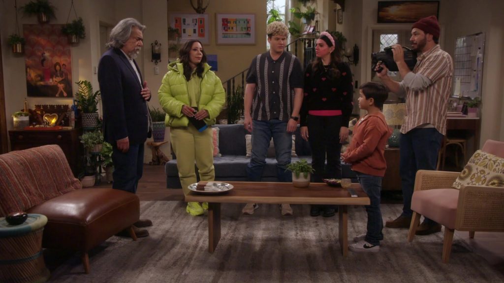 Nintendo Switch and Nike Sneakers in Lopez vs Lopez S03E08 “Lopez vs Dateline” (2024) (Image 11)
