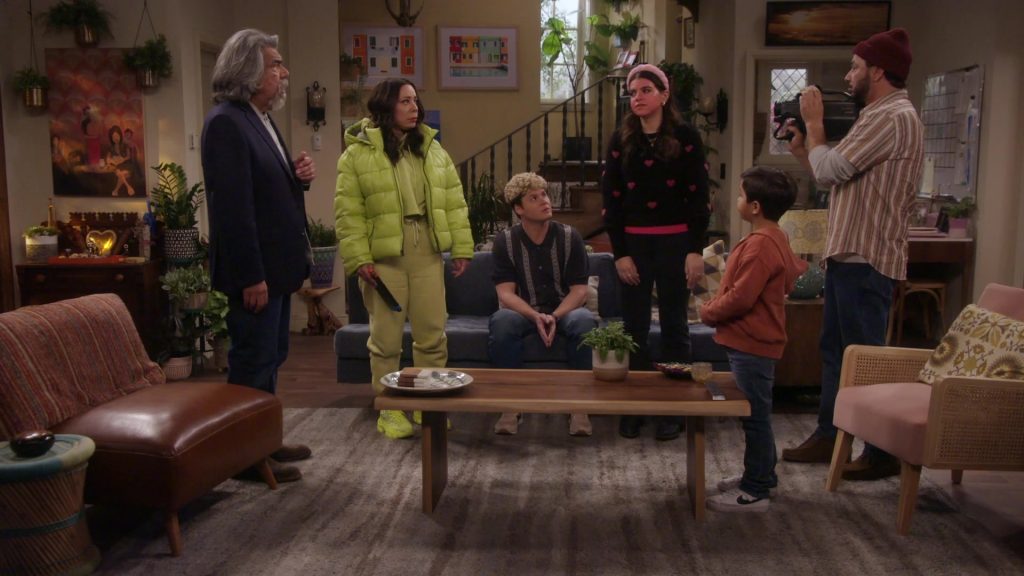 Nintendo Switch and Nike Sneakers in Lopez vs Lopez S03E08 “Lopez vs Dateline” (2024) (Image 19)