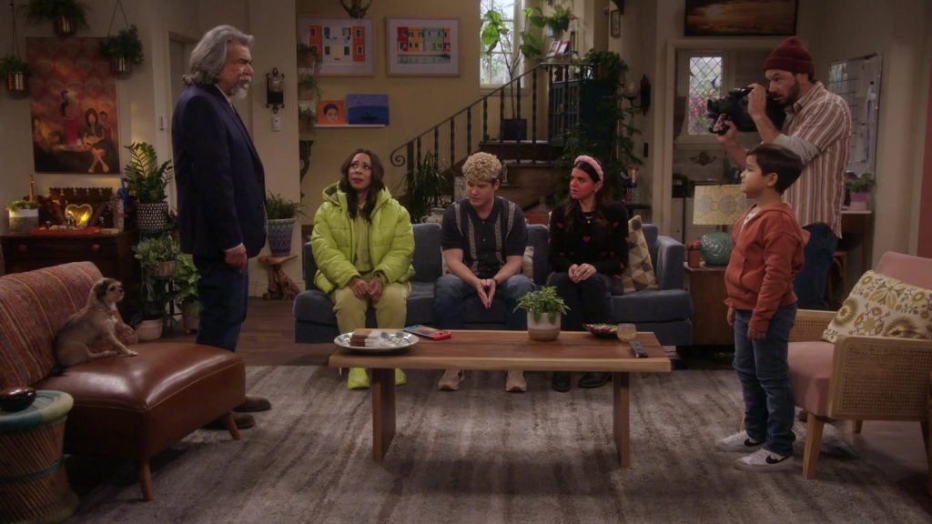Nintendo Switch and Nike Sneakers in Lopez vs Lopez S03E08 “Lopez vs Dateline” (2024) (Image 21)