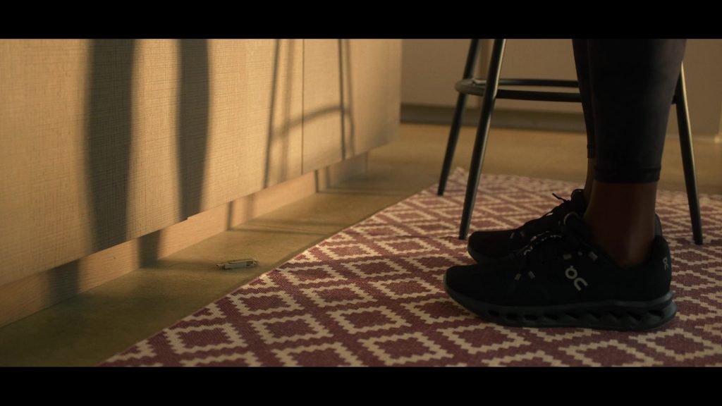 ON Sneakers in Black Mirror S07E03 “Hotel Reverie” (2025) (Image 2)