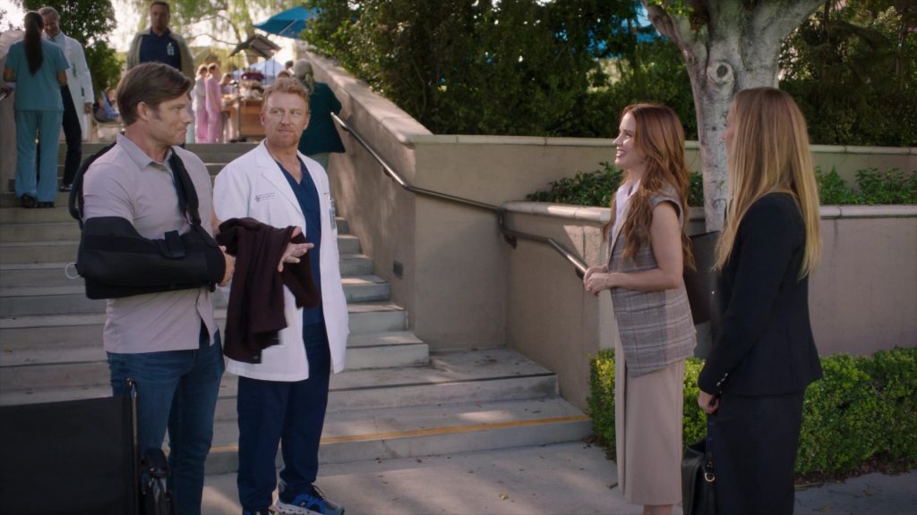On Shoes in Greys Anatomy S22E04 “Goodbye Horses” (2025) (Image 2)