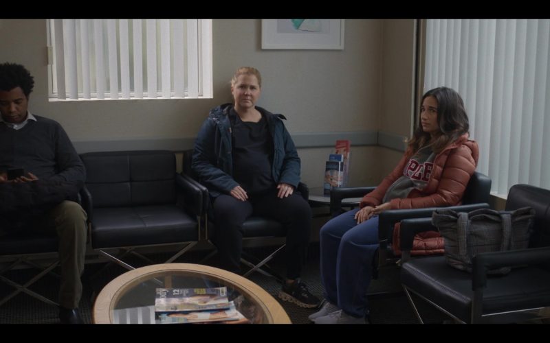 On Sneakers in Life & Beth S02E09 “Toxic” (2024) (Image 1)
