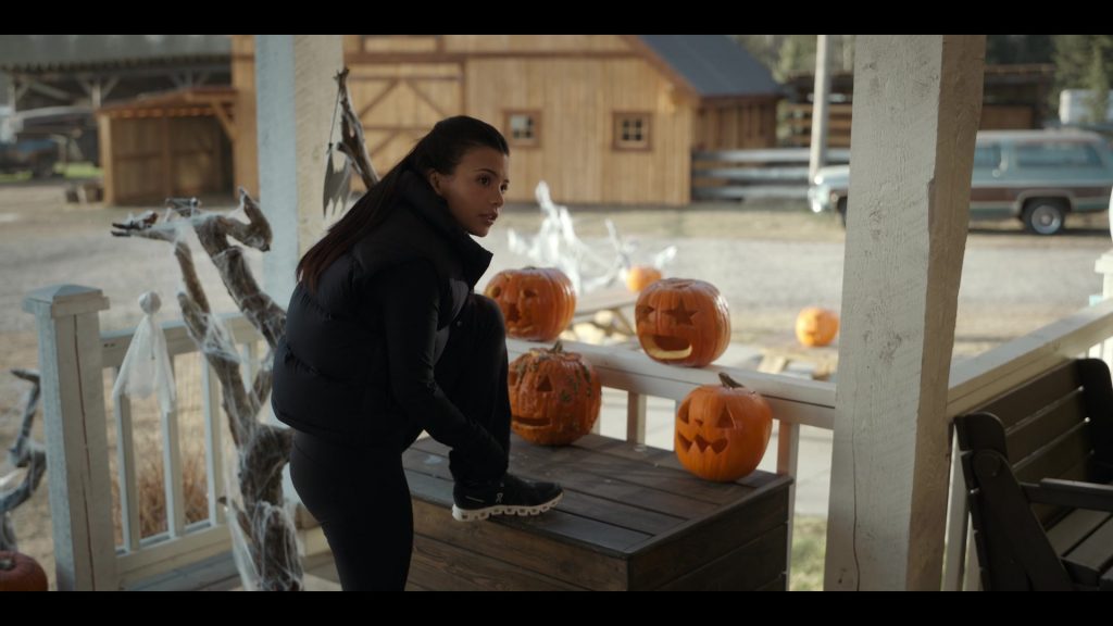 On Sneakers in My Life with the Walter Boys S02E09 “Allhallowtide” (2025) (Image 3)