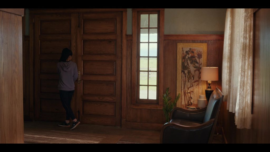 On Women's Shoes of Nikki Rodriguez as Jackie Howard in My Life with the Walter Boys S01E03 “The Cole Effect” (2023) (Image 2)