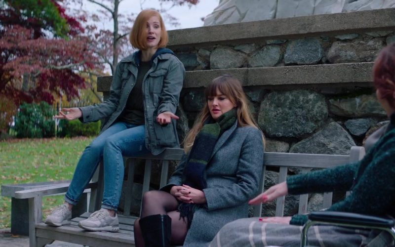 Onitsuka Tiger California 78 Shoes of Jessica Chastain in Ava (2020) (Image 1)
