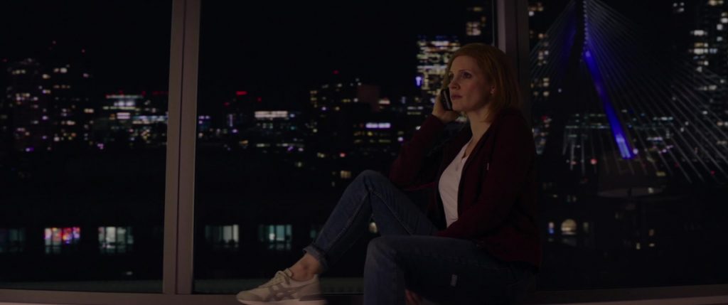 Onitsuka Tiger California 78 Shoes of Jessica Chastain in Ava (2020) (Image 2)