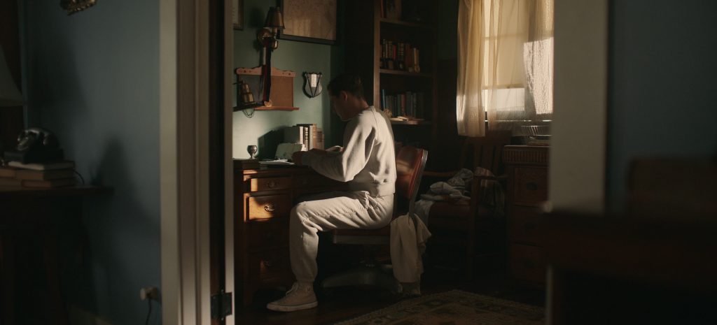 PF Flyers Shoes Worn by Lewis Pullman as Calvin Evans in Lessons in Chemistry S01E07 “Book of Calvin” (2023) (Image 3)