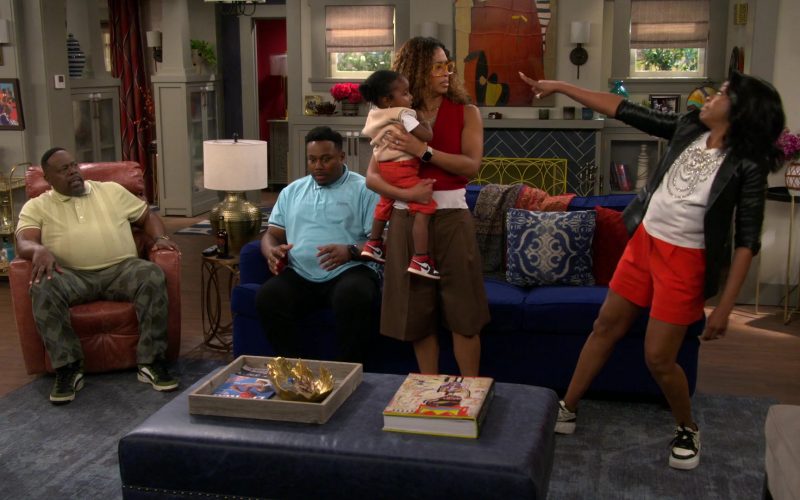 PUMA (Scene 1) Rebound LayUp olive green and black low-top sneakers in The Neighborhood S08E19 “Welcome to Kalamazoo” (2026) (Image 1)