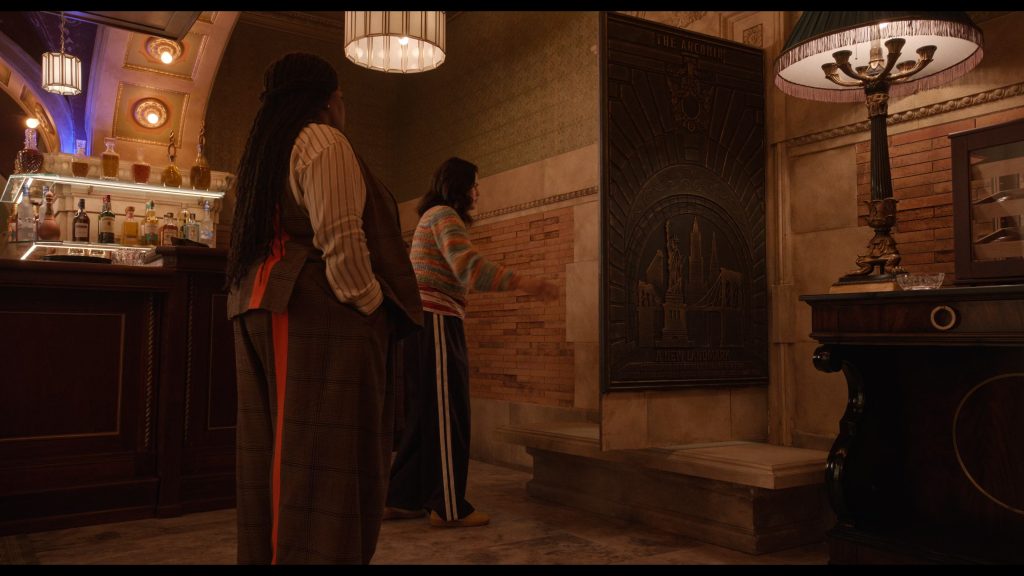 PUMA (Scene 4) Sneakers ‘Palermo' in Mustard in Only Murders in the Building S05E09 “Lestr” (2025) (Image 2)