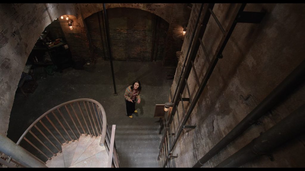 PUMA (Scene 4) Sneakers ‘Palermo' in Mustard in Only Murders in the Building S05E09 “Lestr” (2025) (Image 7)