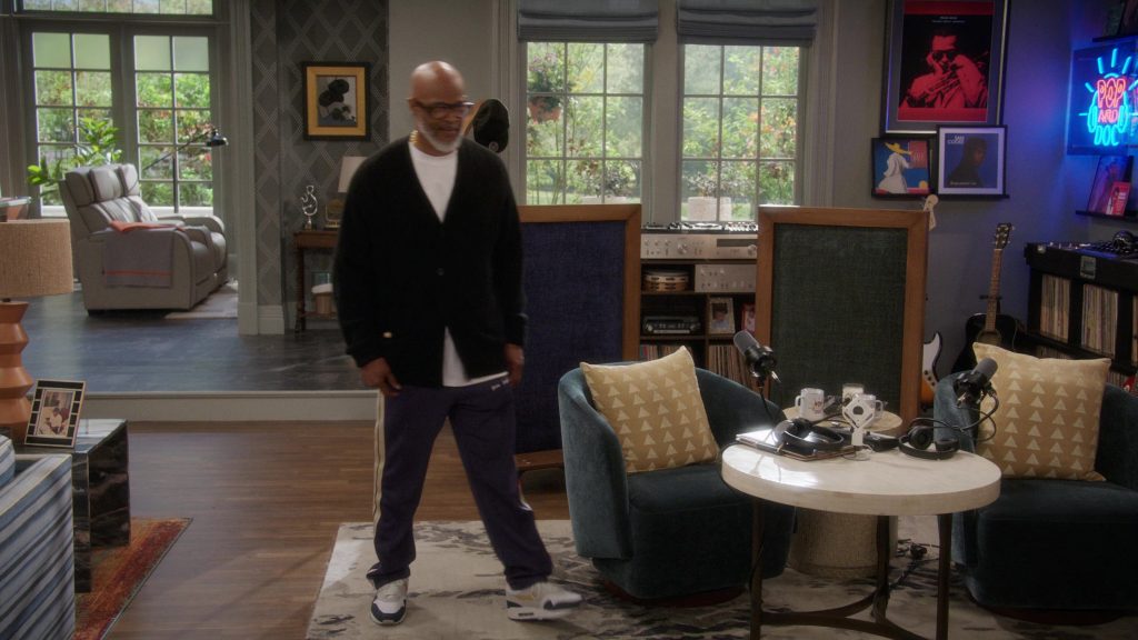 Palm Angels Pants and Nike Shoes in Poppa's House S01E07 “Brokeback” (2024) (Image 10)