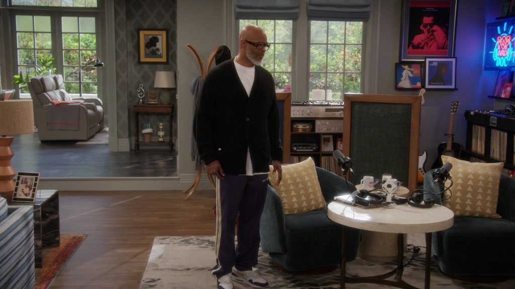 Palm Angels Pants and Nike Shoes in Poppa's House S01E07 “Brokeback” (2024) (Image 2)