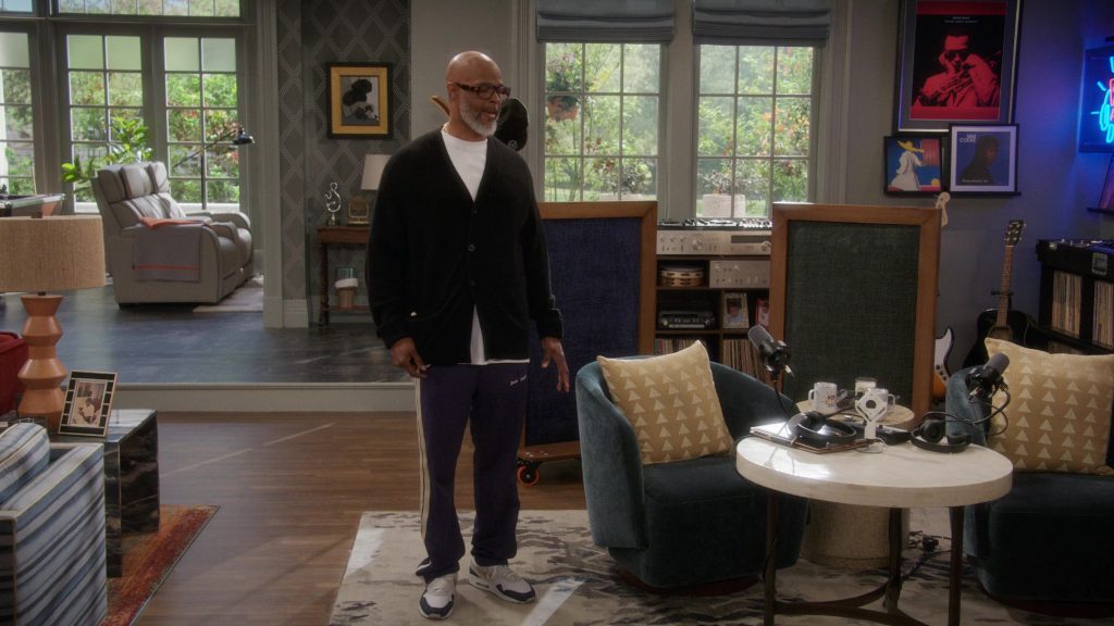 Palm Angels Pants and Nike Shoes in Poppa's House S01E07 “Brokeback” (2024) (Image 8)